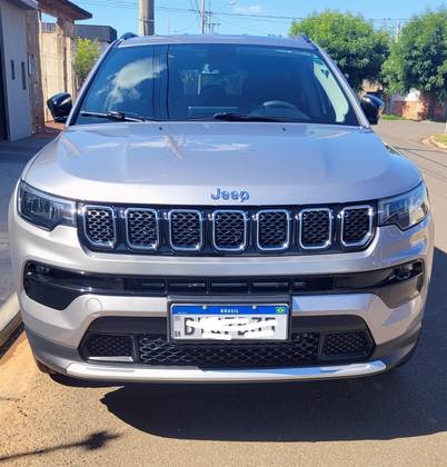 JEEP COMPASS 1.3 T270 TURBO FLEX LONGITUDE AT6